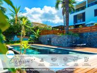 L'Odyssée - Appartement 5 étoiles en résidence avec piscine - 4 voyageurs - B&B Saint-Paul