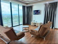 Appartamento con 3 Camere da Letto e con Balcone