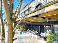 La Corniche, Villa d'architecte avec piscine chauffée 2mn mer à Houlgate - B&B Houlgate