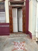Adb's Agham Homestay for Family - B&B Tiruchirappalli
