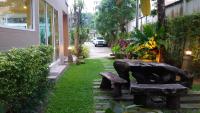 Green House Phuket - B&B Ban Pa Khlok