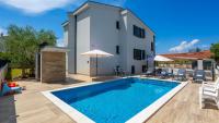 Studio Apartment Estate 3 - Krk by Villas Guide - B&B Malinska