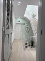 Maltese Terrace house with a modern touch - close to airport 4 km - B&B Tarxien