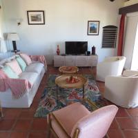 Spanish-style Ocean view Villa set in garden - Calypso Court villa - Ferienwohnung Cap Estate