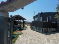 pRETTy Home with Private Pool, Sea View - B&B Néa Kallikráteia