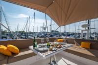 2BR Heated Yacht, Lymington Centre, Beautiful View - Bed and Breakfast Lymington
