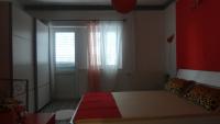 Two-Bedroom Apartment (5 Adults)