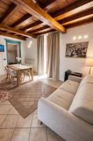 Casa Renoir appartamento a due passi dal lago - B&B Verbania
