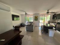 Private Pool, Walk to Beach -Los Delfines - B&B Paquera