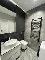 Новобуд ЖК Холідей - Bed and Breakfast Lviv