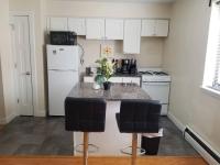 Free Parking 1 BR near Downtown Brady St - B&B Milwaukee