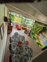 Le Jacaranda - Appartement climatisé 100m plage et bourg - parking privé - B&B Sainte-Anne