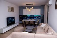 Modern 110 m2 apartment near Tirana and airport - Bed and Breakfast Valias