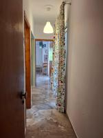 Family friendly apartment with a garden view - B&B Tolón