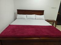 Galoya Red Lotus - B&B Ampara