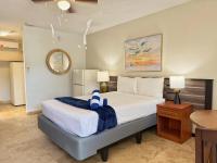 Stylish Beach Studio with Pool and Workspace Apt19 - B&B Pompano Beach