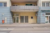 Cozy Apartment near Airport & City Center with Private Garden - Chambres d'hôtes Schwechat