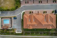 Brand New Luxury Condo 3 King Beds Sleeps 6 - Bed and Breakfast Cape Coral