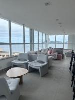 Uni Home 911 - COM ESTACIONAMENTO GRATUITO - Studio moderno e novo perto do MAC - Boa Viagem - Ferienwohnung Niterói