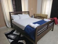 Chambre Double Deluxe (2 Adultes + 1 Enfant)