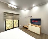 King room in Nightmarket, Hoan Kiem, Hanoi - B&B Hanoi