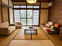 Guesthouse Azumaya 2 - B&B Matsumoto