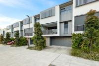 Azure Townhouse - Spacious Luxe 3BR With PS4 - B&B Mount Isa