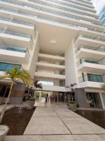 ApartaStudio, Spa, Restaurante, Cancha de Tenis en Condominio a pasos de Hoteles Radisson, Hollyday inn, Americas - Bed and Breakfast Cartagena