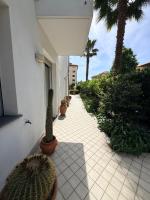 BluMare 50m dalla spiaggia box,giardino - B&B Albissola Marina