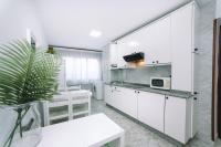 Confort en Arzúa Centro, Apt 1 by CABANA Rentals - B&B Arzúa