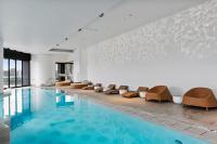 One Sky Residence - Sleep 6 - Pools Cinema Sauna Gym FREE Parking - B&B Brisbane