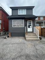 Goldwin's Place - B&B Toronto