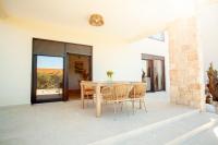 2026 Brand New - Villa Orkula Rab with Heated Pool, Gym & Sea View - B&B Arbe