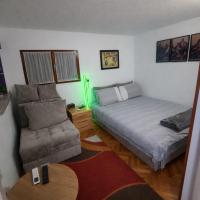 Šumarak Weekend House - B&B Aranđelovac