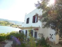 Villa Mimosa Poros Beachfront Apartment - B&B Poros