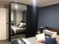 Coastal Sea Salty Air 1bd Scarborough Beach! - B&B Perth