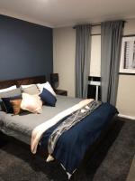 Coastal Sea Salty Air 1bd Scarborough Beach! - B&B Perth