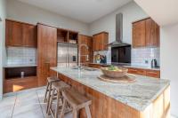 Beautiful villa near CBD with pool - Bed and Breakfast Christchurch