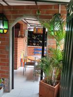 Habitación en Casa Ithaca en Floresta - Santa Lucía - B&B Medellín