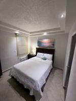 Comfortable 1BR Apt in SJ Good Location w Parking - B&B San Juan