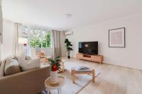 The Rockley Sunlit Urban Apartment in South Yarra - B&B Melbourne