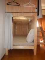 Posto Letto in Dormitorio Femminile 