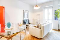 Bright Apartment in Sempione - Steps from Arco Della Pace - Bed and Breakfast Milaan