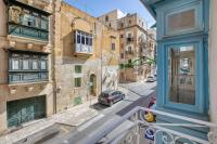 Charming Maltese Balcony Stay steps from Valletta - Ferienwohnung Floriana