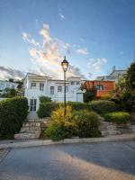 Boutique Seafront House I - Private Terrace & Views - Ferienwohnung Spétses