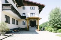 Pension Seehof - Bed and Breakfast Holzöster