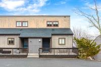 Ski in Ski out on Camelback Mountain - Game Room! - Bed and Breakfast Tannersville