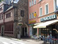 Schöne Wohnung über Lahnsteins Traditionseisdiele - B&B Lahnstein