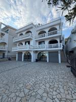 Apartments Regata - B&B Dulcigno