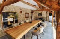 stylische Alpenlounge mit Pool, Blockhaus-Sauna und Jacuzzi für bis zu 12 Personen - Chambres d'hôtes Bayrischzell